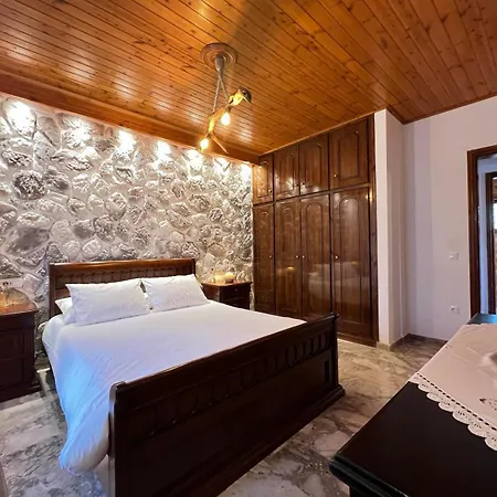 Ferienhaus Yiannitsis-harmony In The Flowers, Acharavi